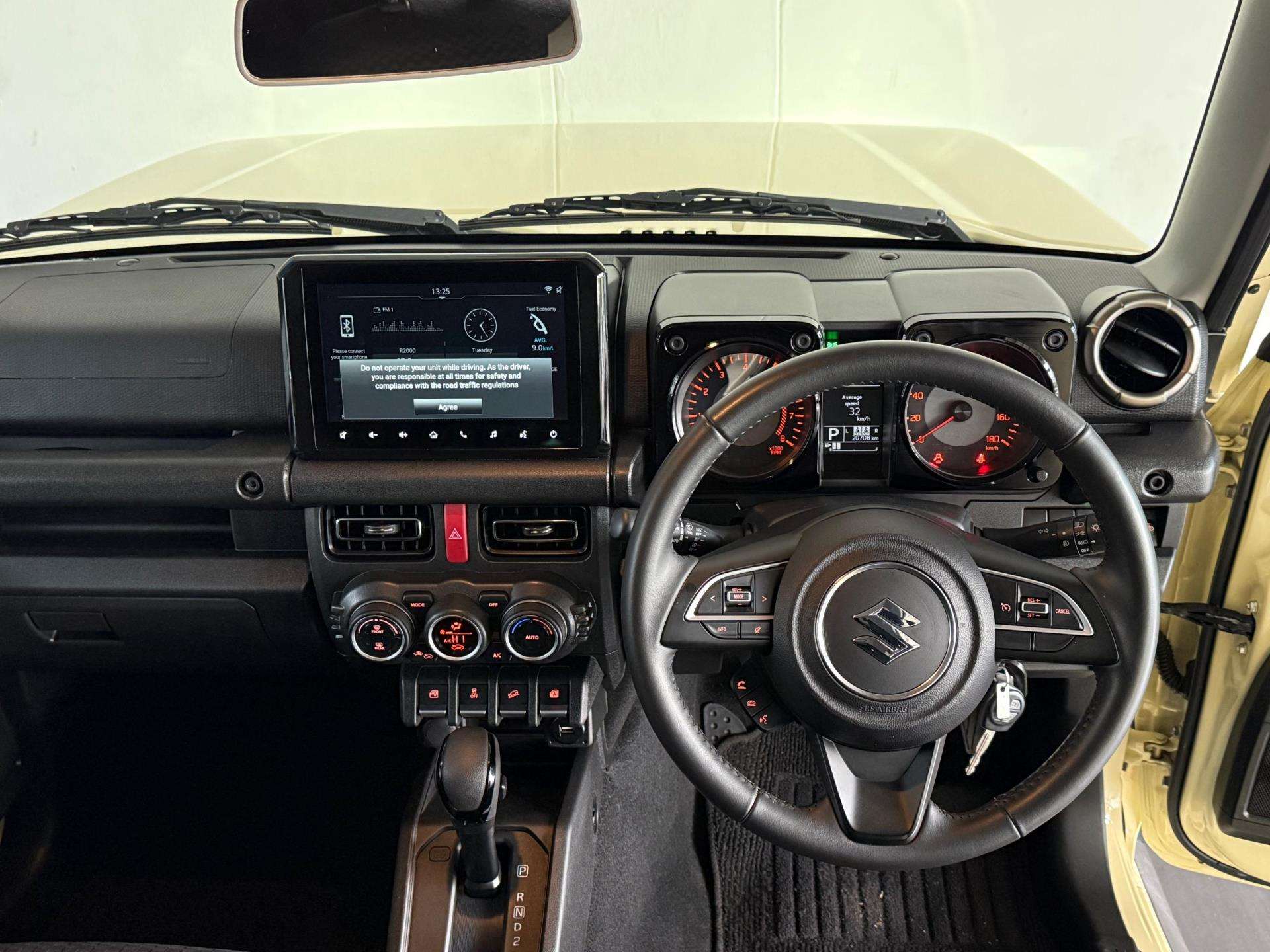 2024 Suzuki Jimny image 11