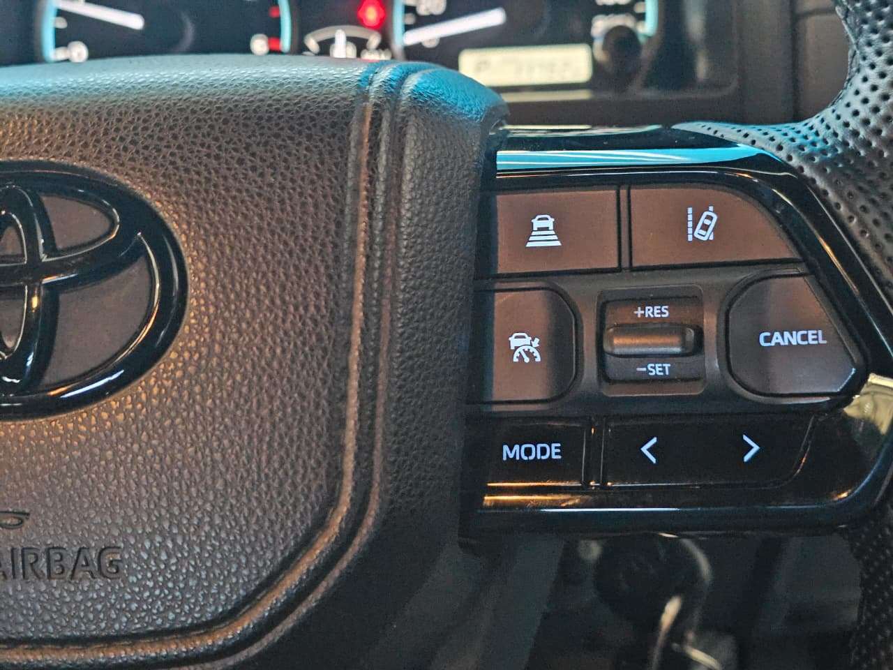 2025 Toyota Land Cruiser image 13