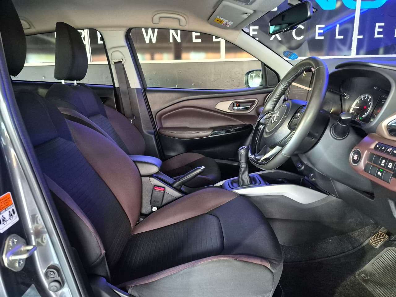 2024 Suzuki Fronx image 12