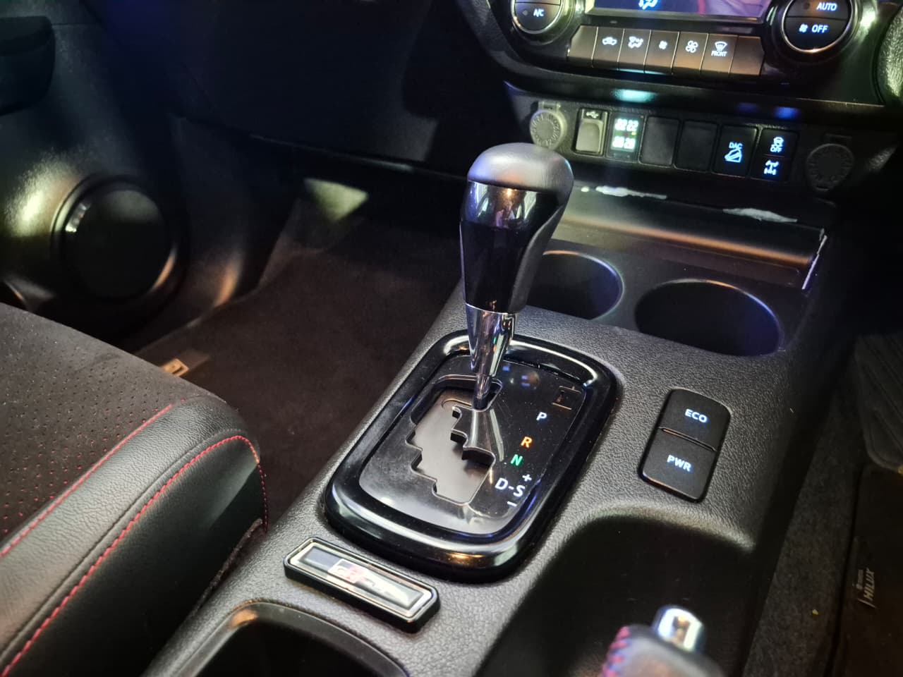 2023 Toyota Hilux image 9