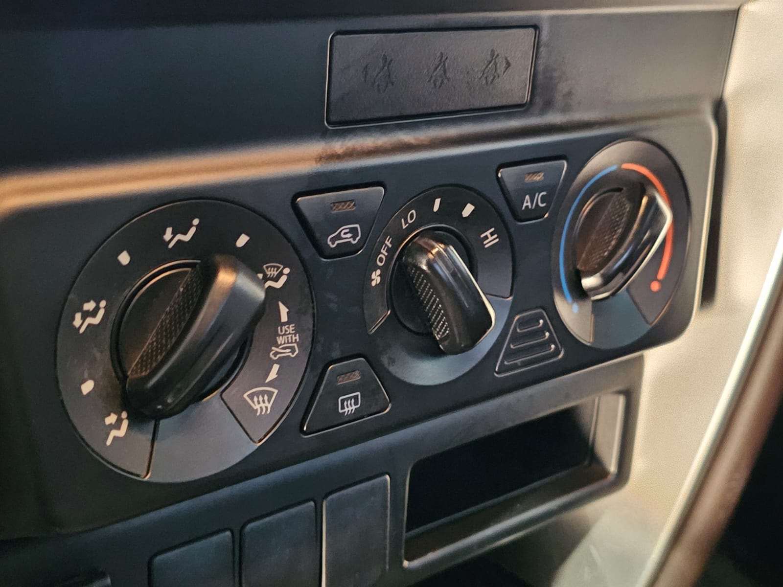 2018 Toyota Fortuner image 12