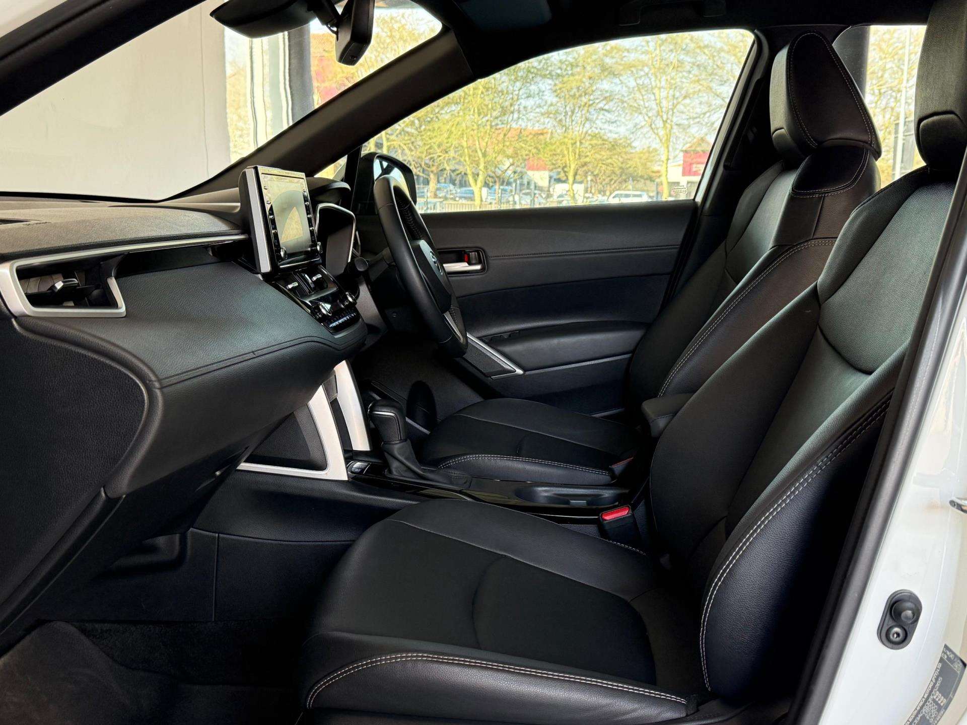 2023 Toyota Corolla Cross image 15