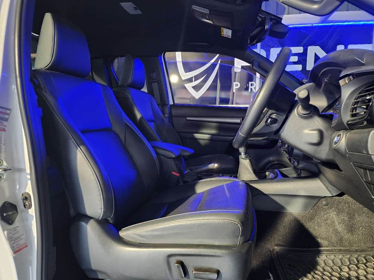 2025 Toyota Hilux image 11