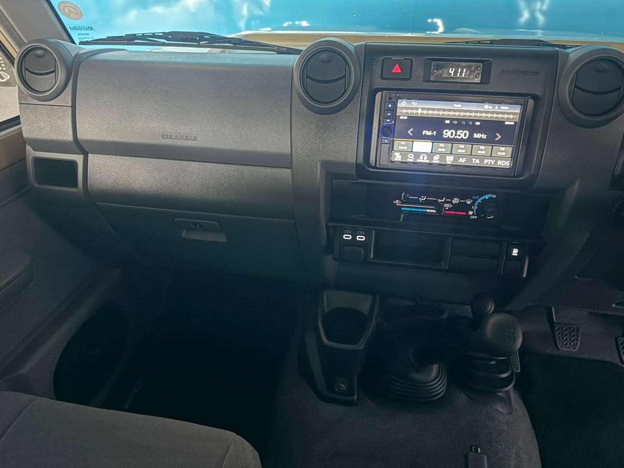 2026 Toyota Land Cruiser 79 image 10