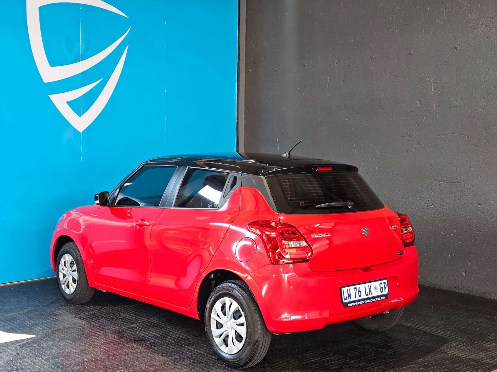 2024 Suzuki Swift image 6