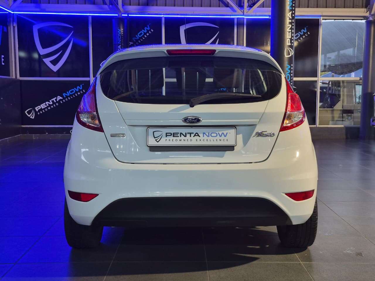 2016 Ford Fiesta image 5