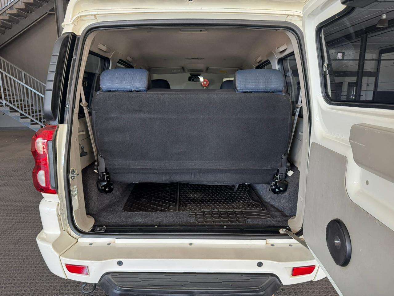 2022 Mahindra Scorpio image 13