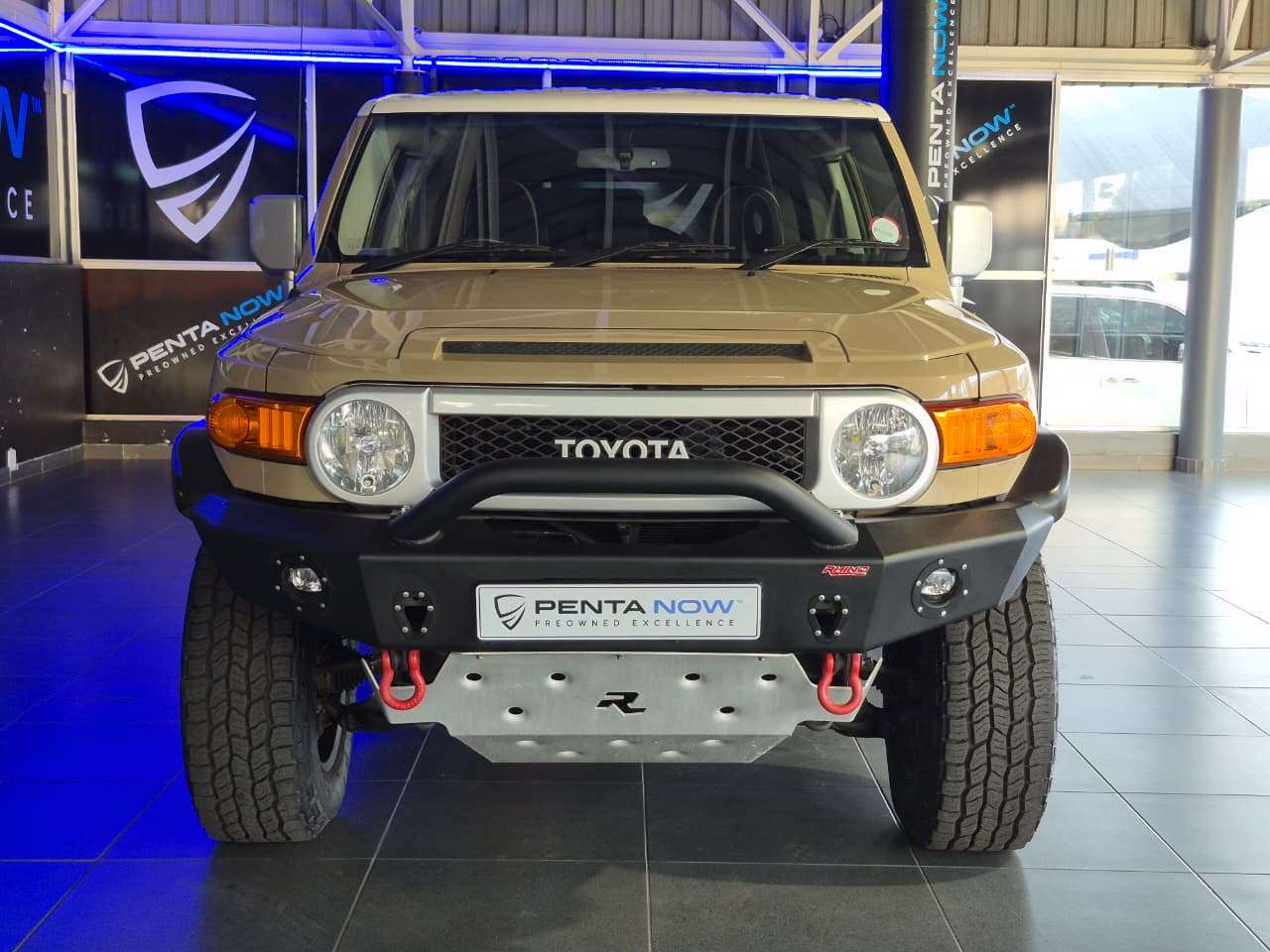 2018 Toyota Fj Cruiser image 2