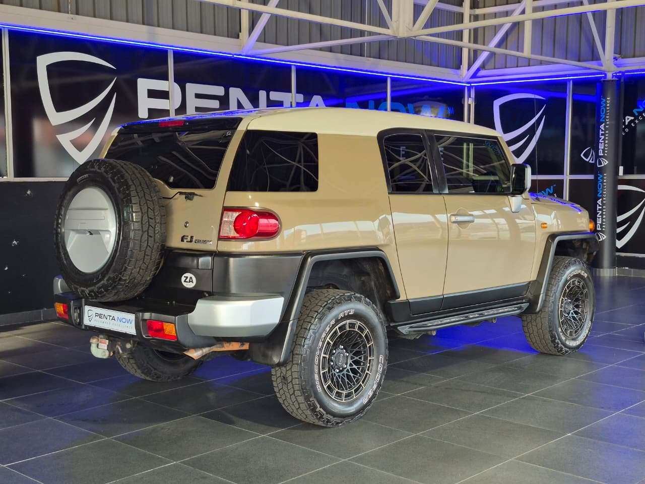 2018 Toyota Fj Cruiser image 6