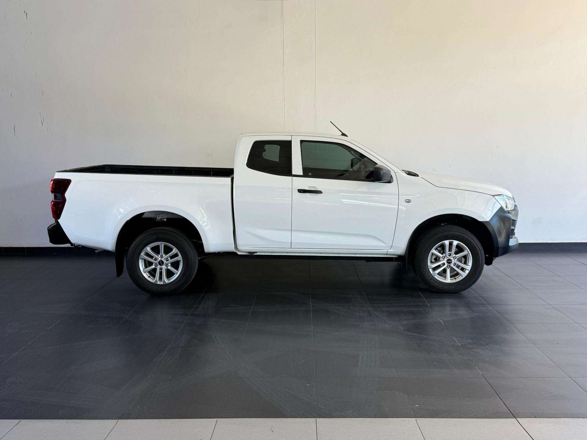 2023 Isuzu D-max image 4