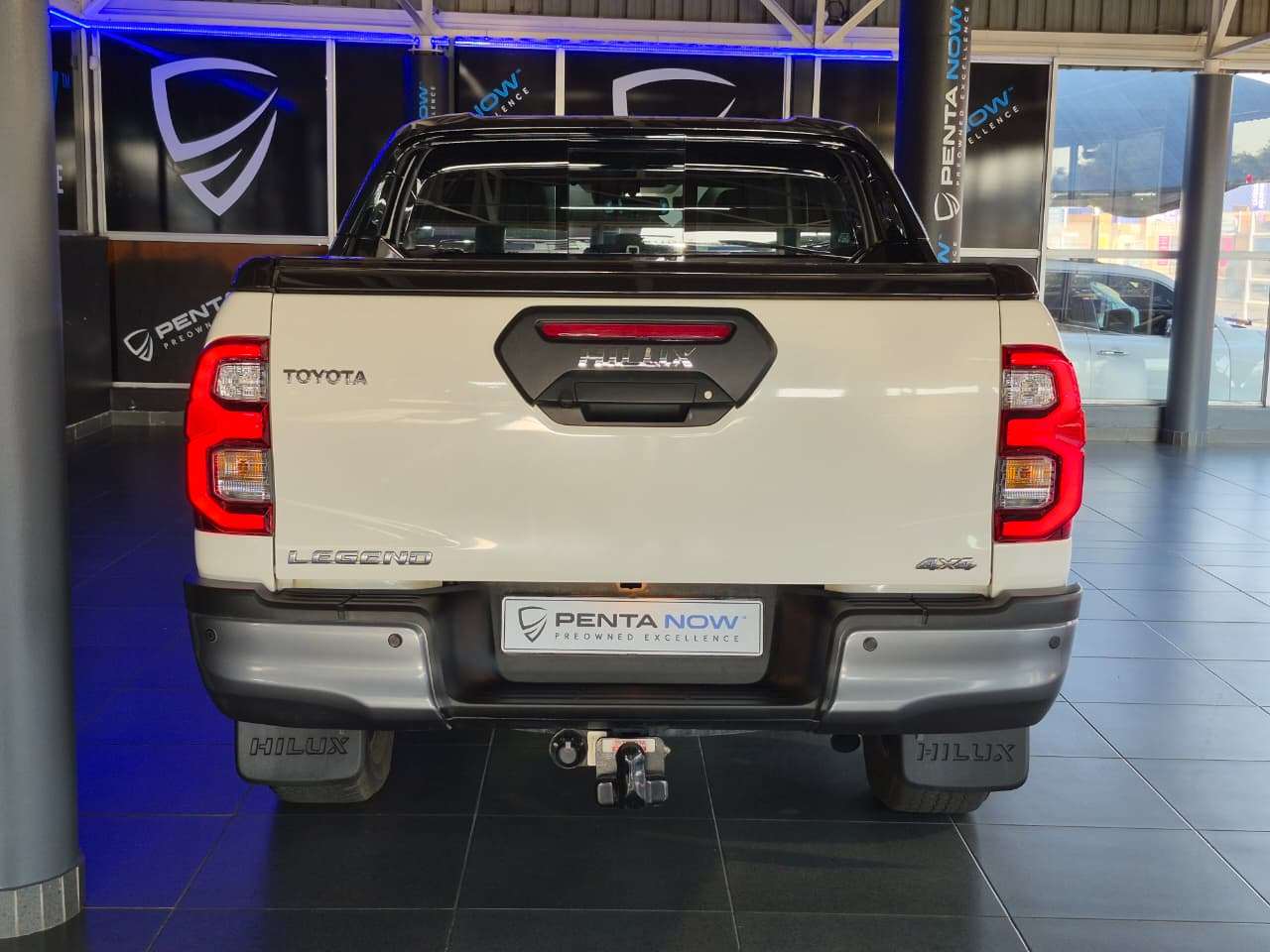 2025 Toyota Hilux image 5