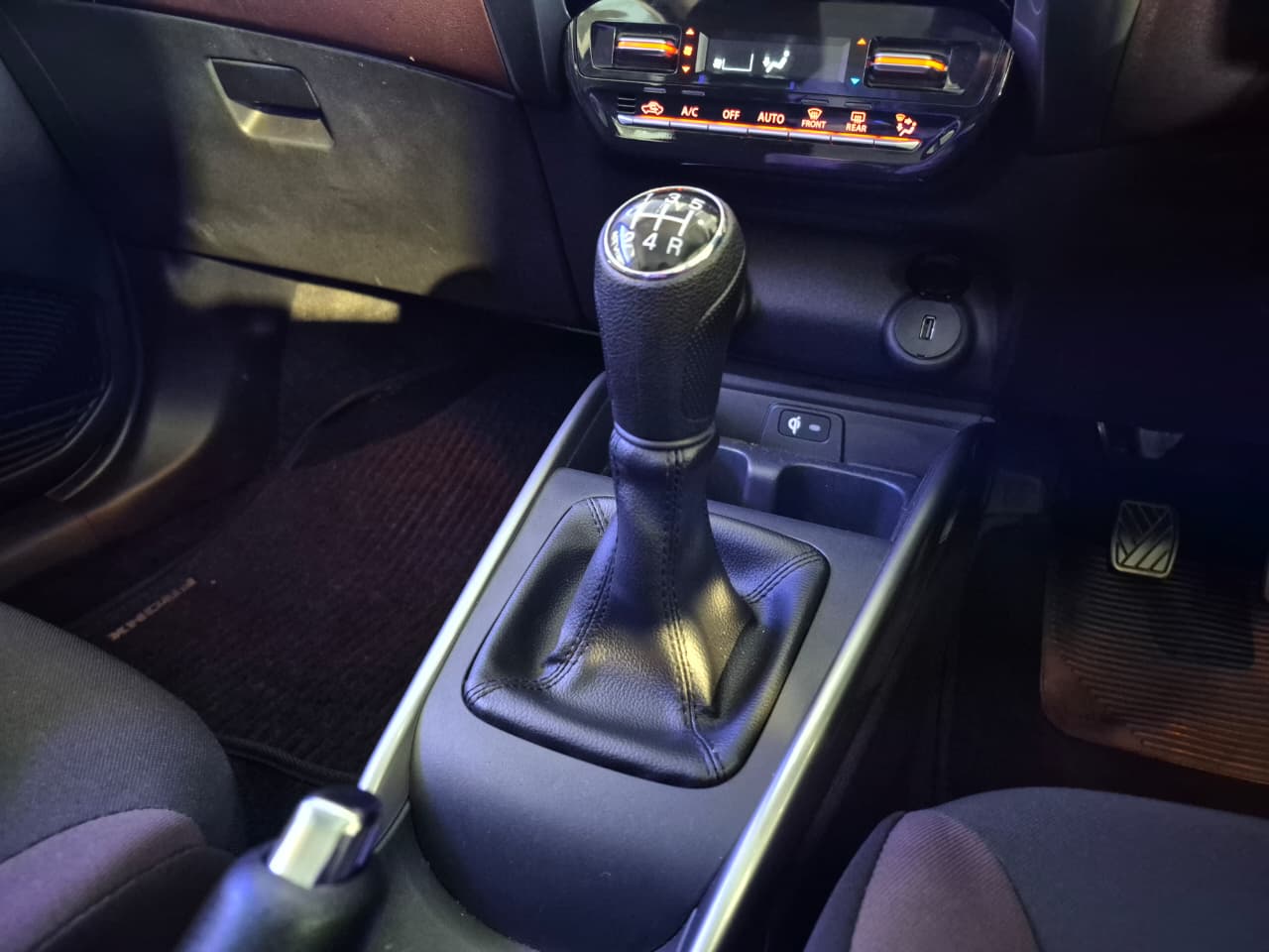 2024 Suzuki Fronx image 9