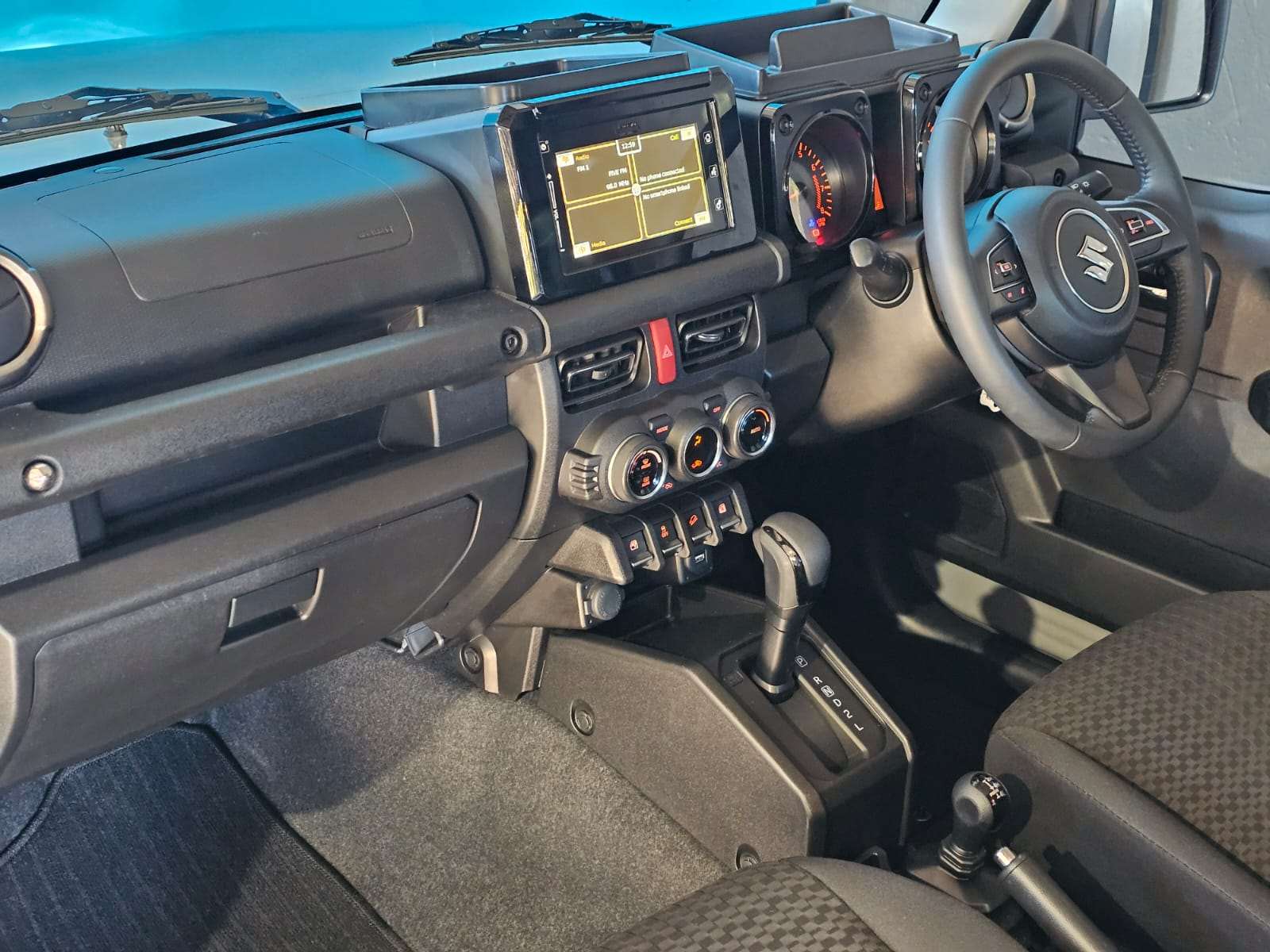 2024 Suzuki Jimny image 10