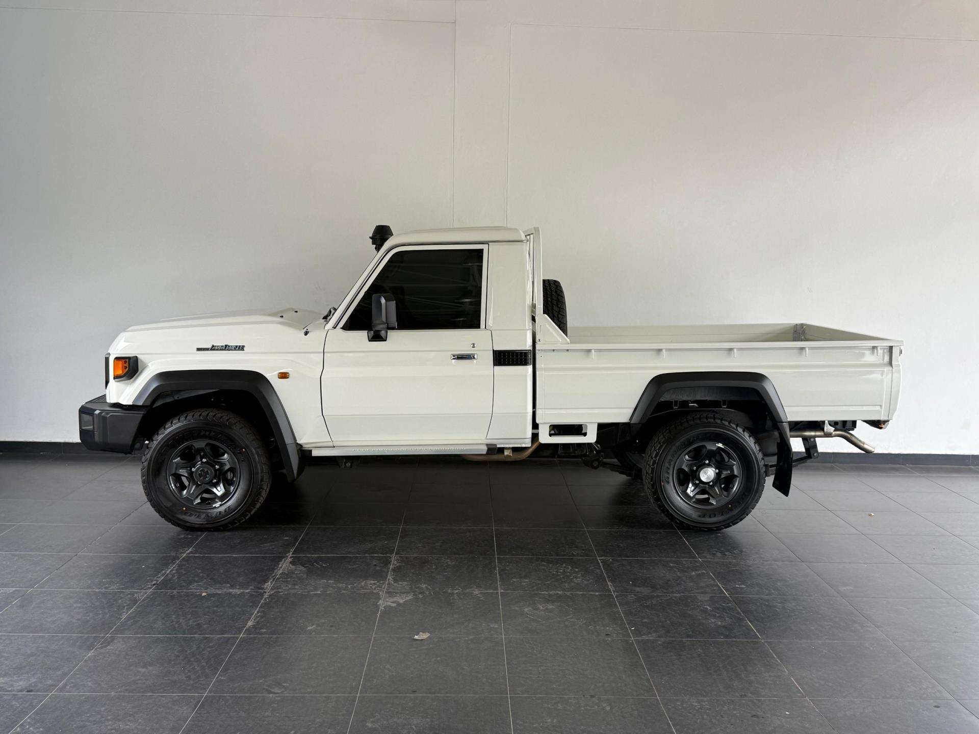 2026 Toyota Landcruiser image 5