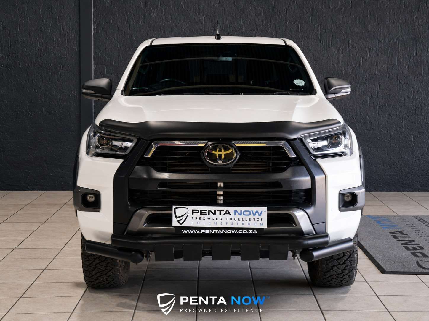 2024 Toyota Hilux image 2