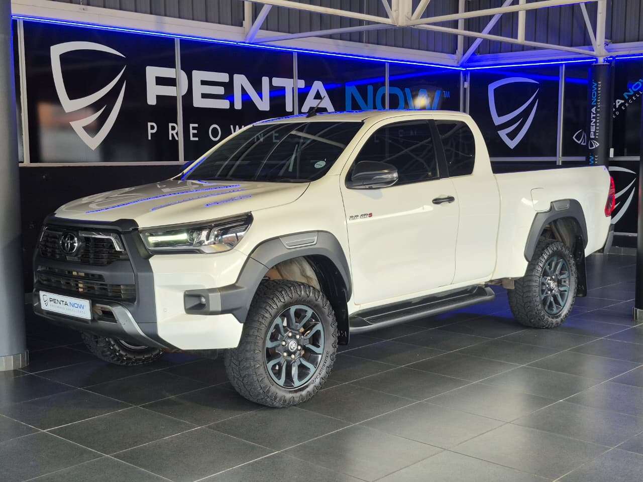 Toyota - Hilux