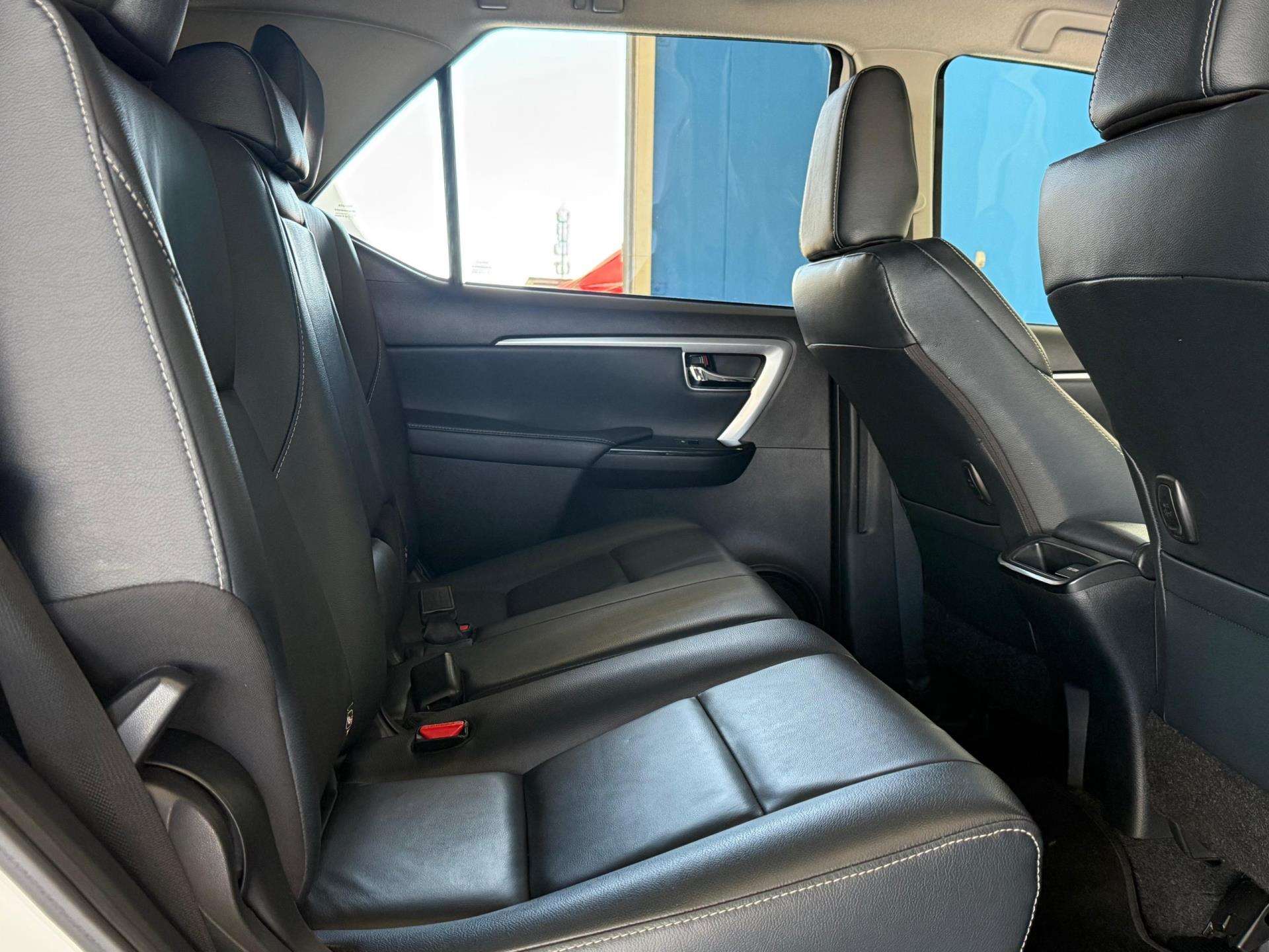 2023 Toyota Fortuner image 14