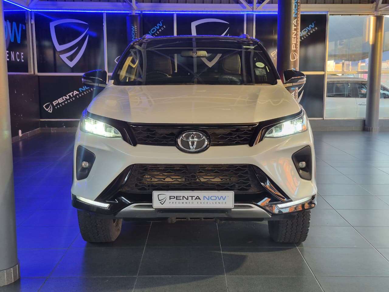2024 Toyota Fortuner image 2