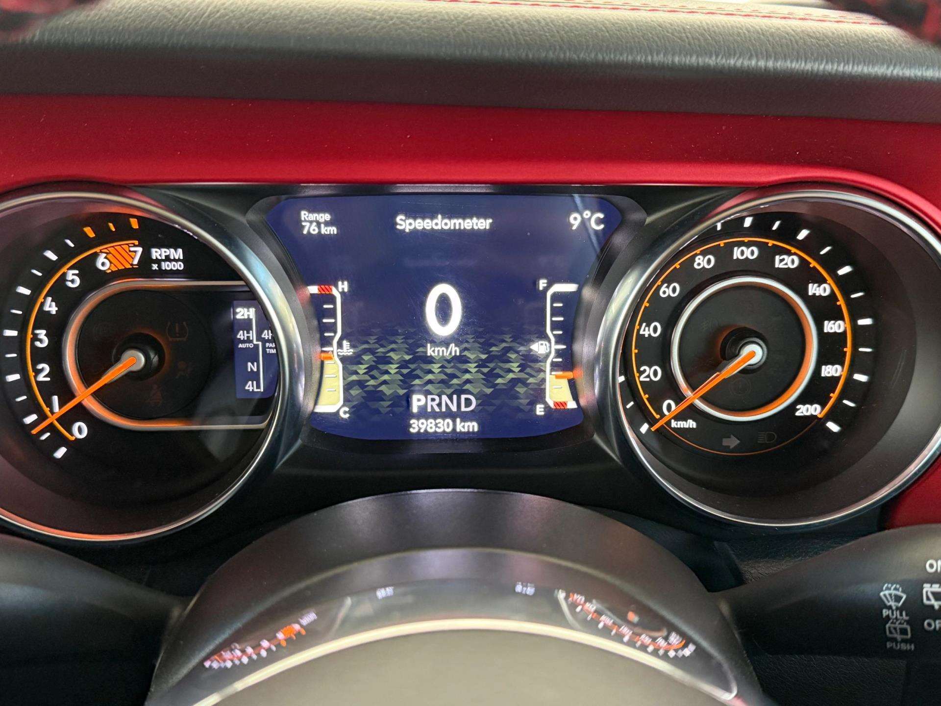 2023 Jeep Sport image 12