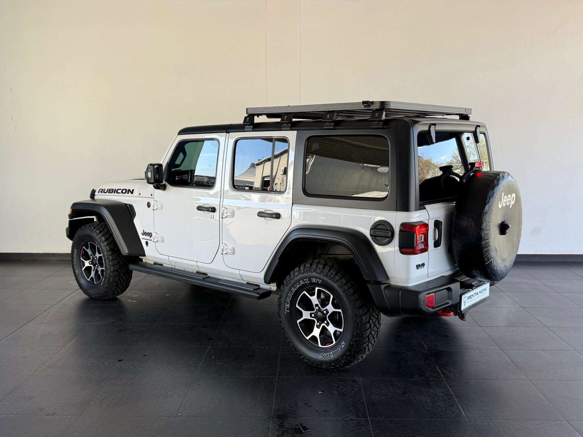 2023 Jeep Sport image 8