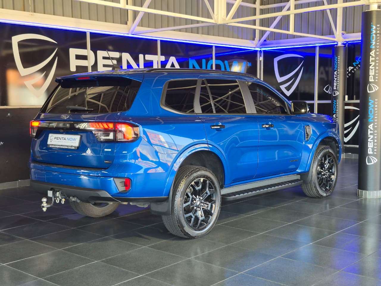 2024 Ford Everest image 6