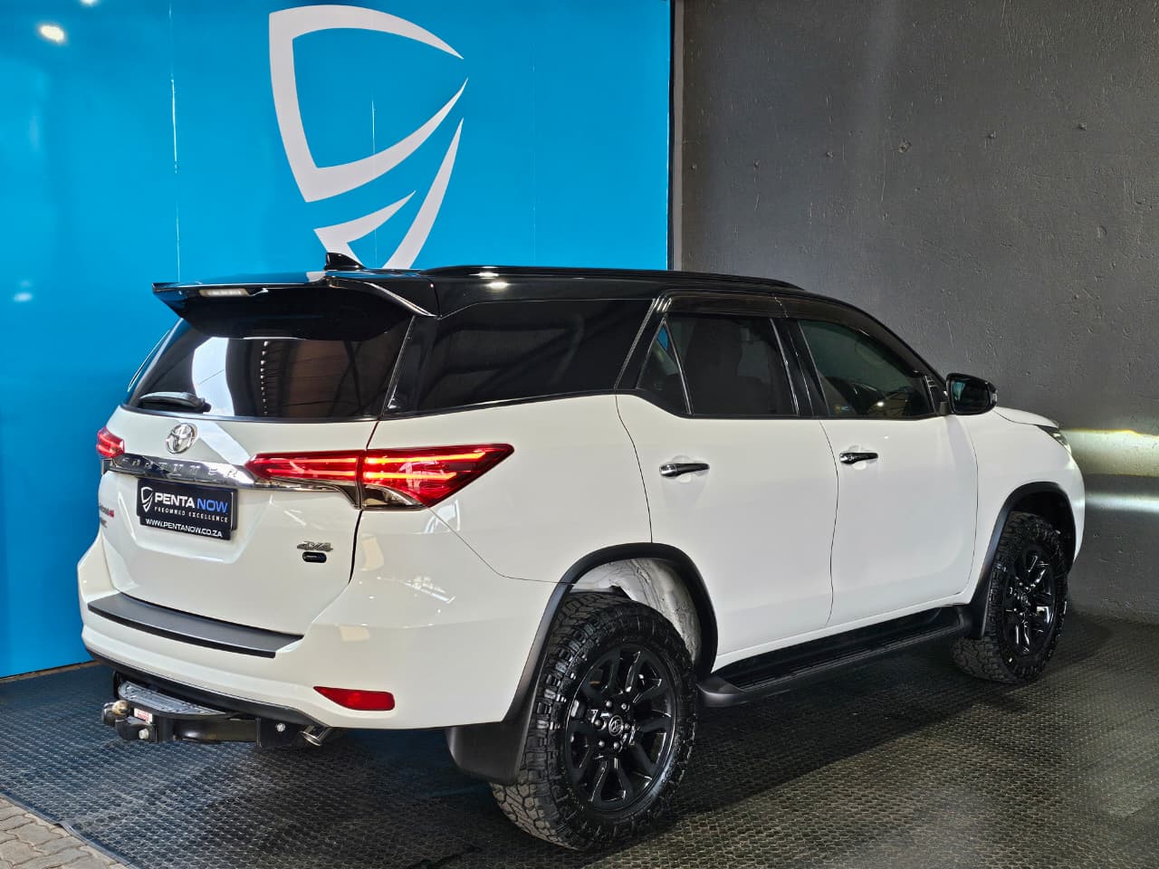 2020 Toyota Fortuner image 5