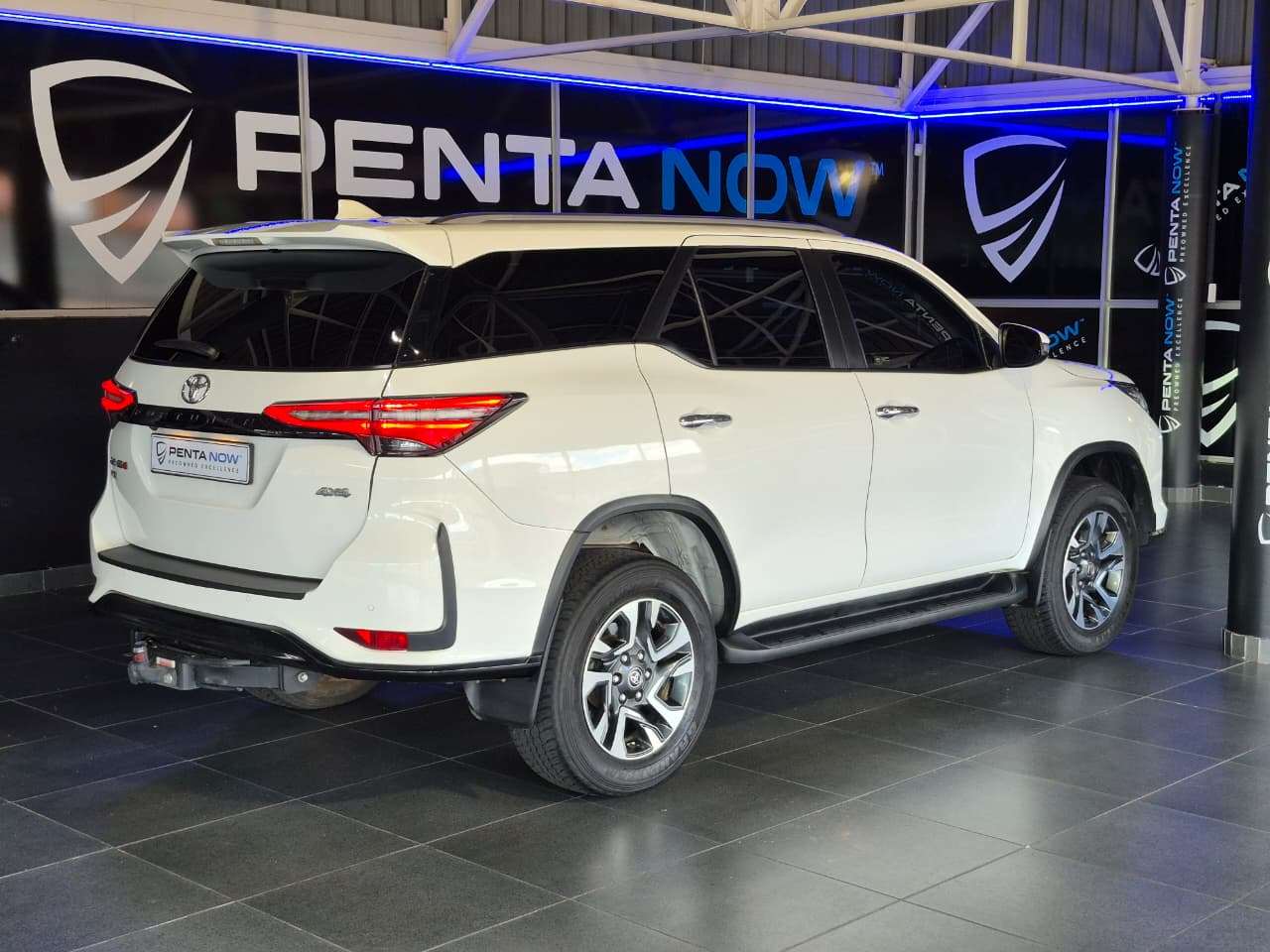 2025 Toyota Fortuner image 6