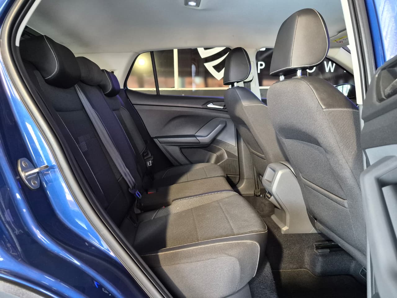 2020 Volkswagen T-cross image 12