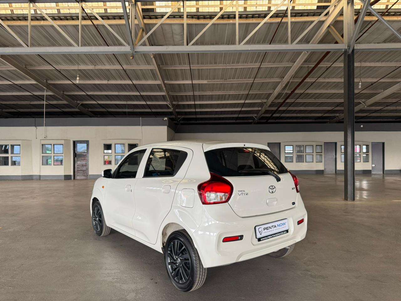 2024 Toyota Vitz image 3
