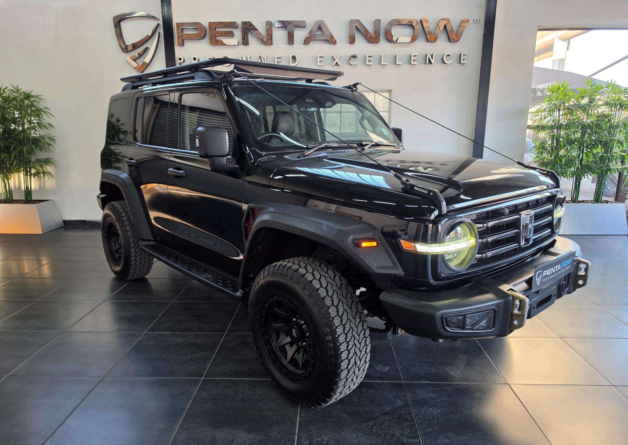 Gwm - Tank 300 2.0t Super Luxury 4x4 A/t