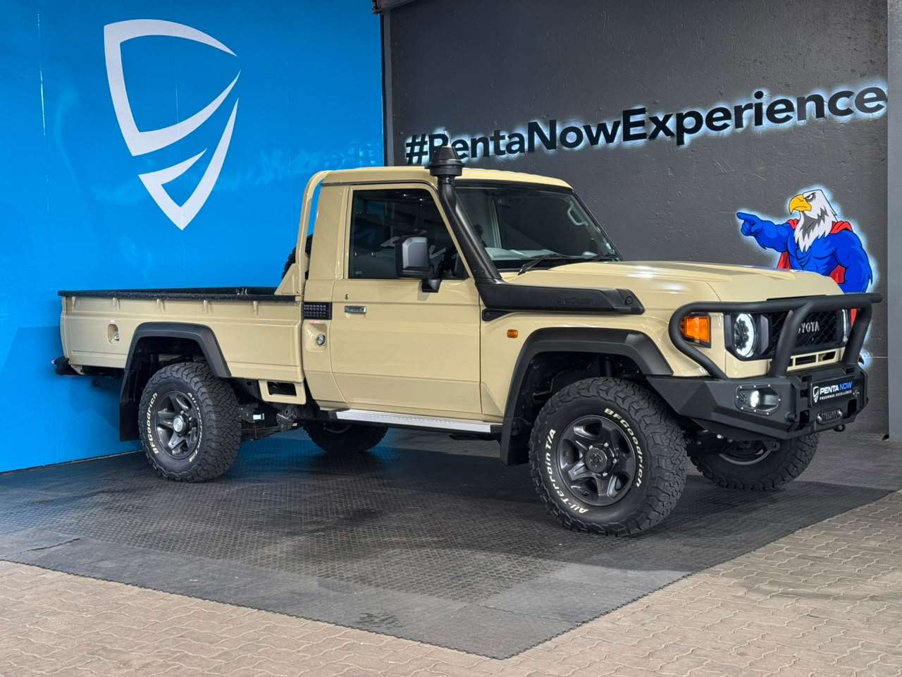 Toyota - Land Cruiser 79