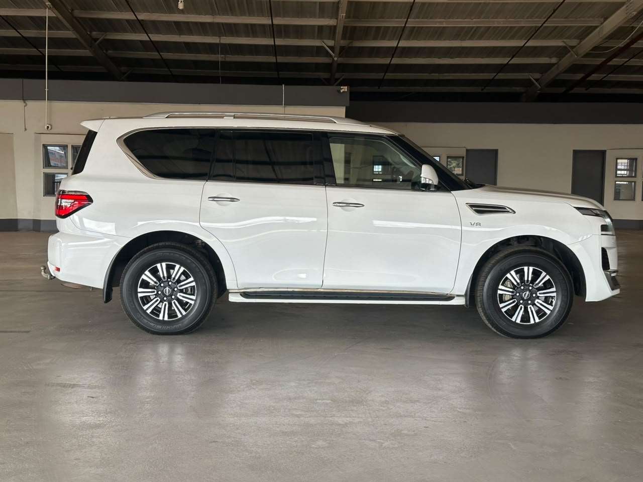 2018 Nissan Patrol image 6