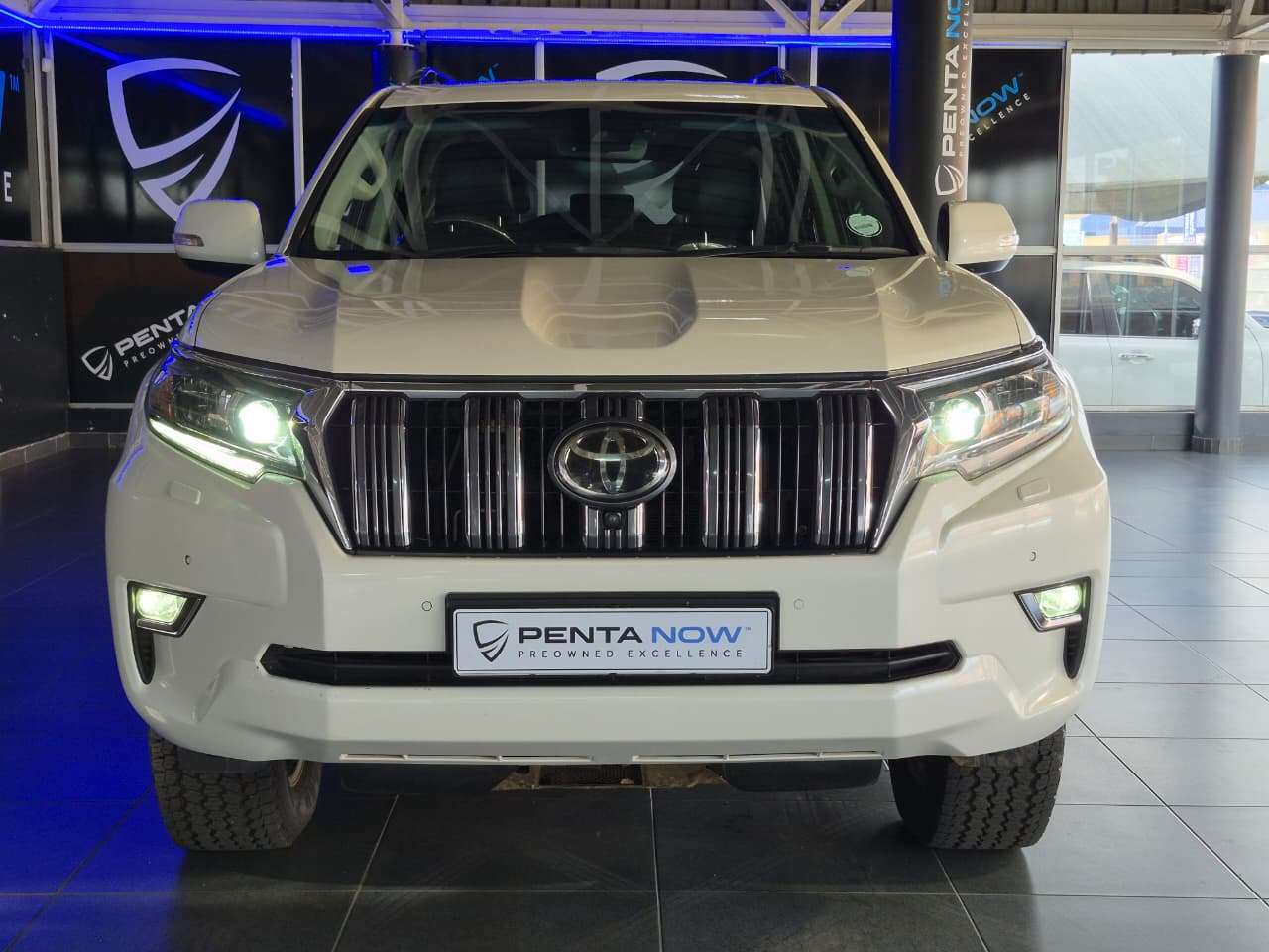 2019 Toyota Prado image 2
