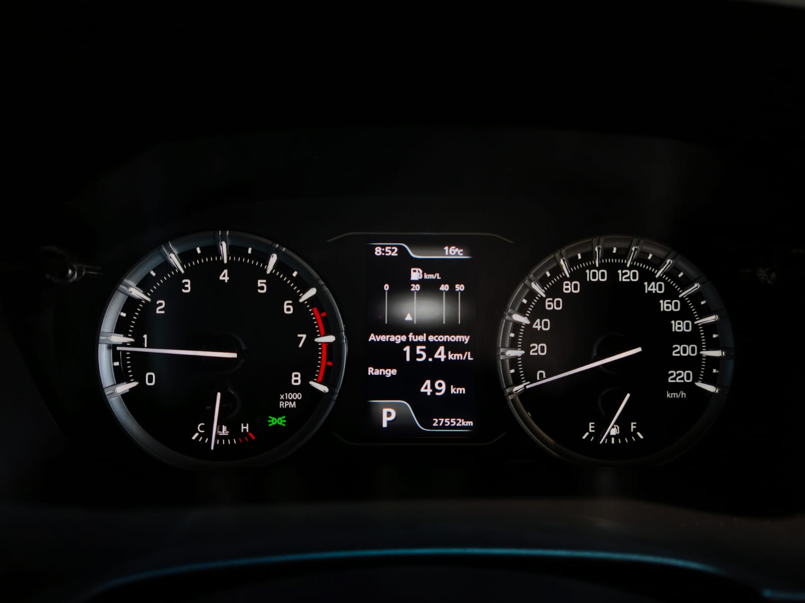 2025 Suzuki Grand image 5