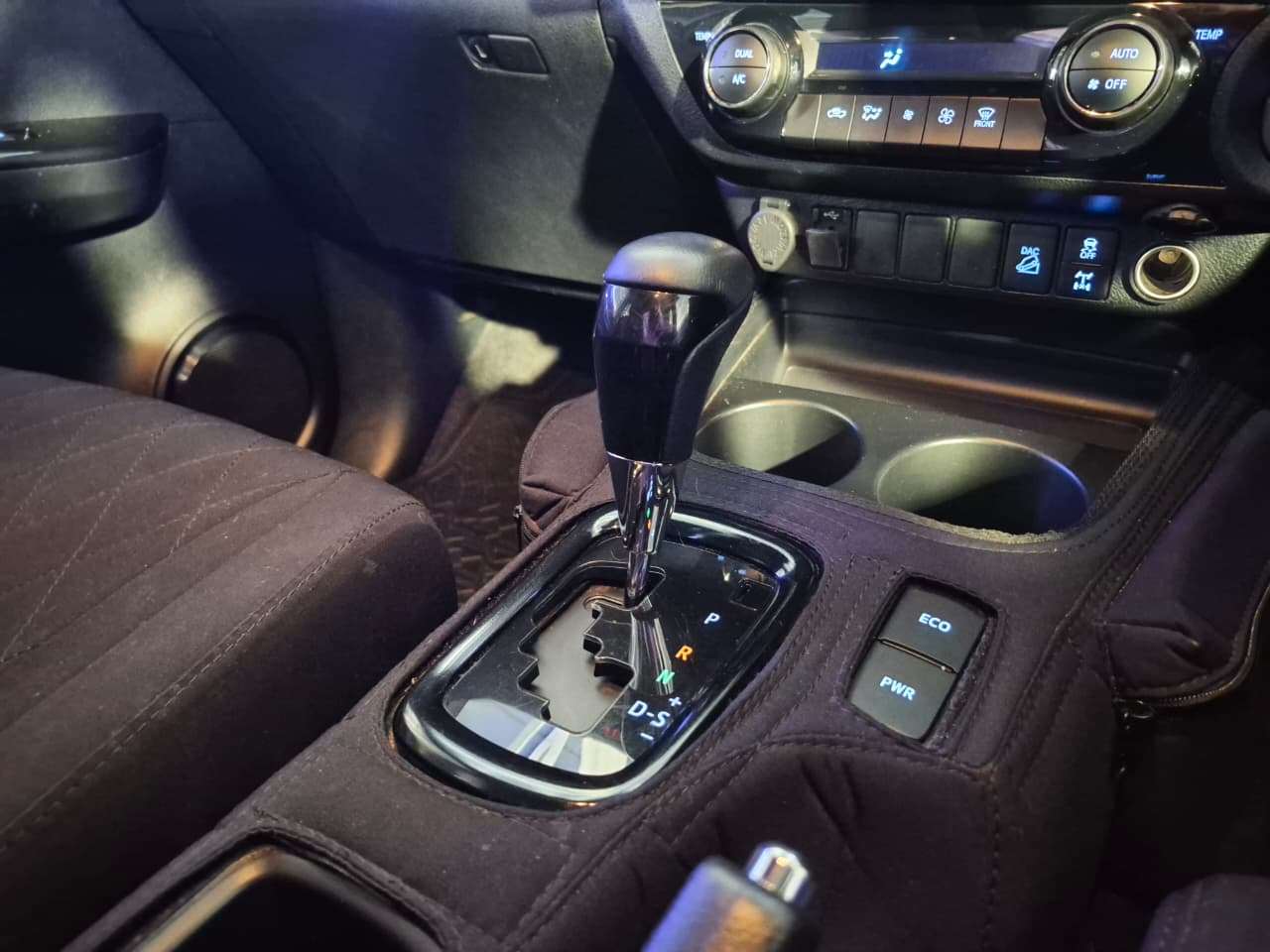 2024 Toyota Hilux 2016 On image 9