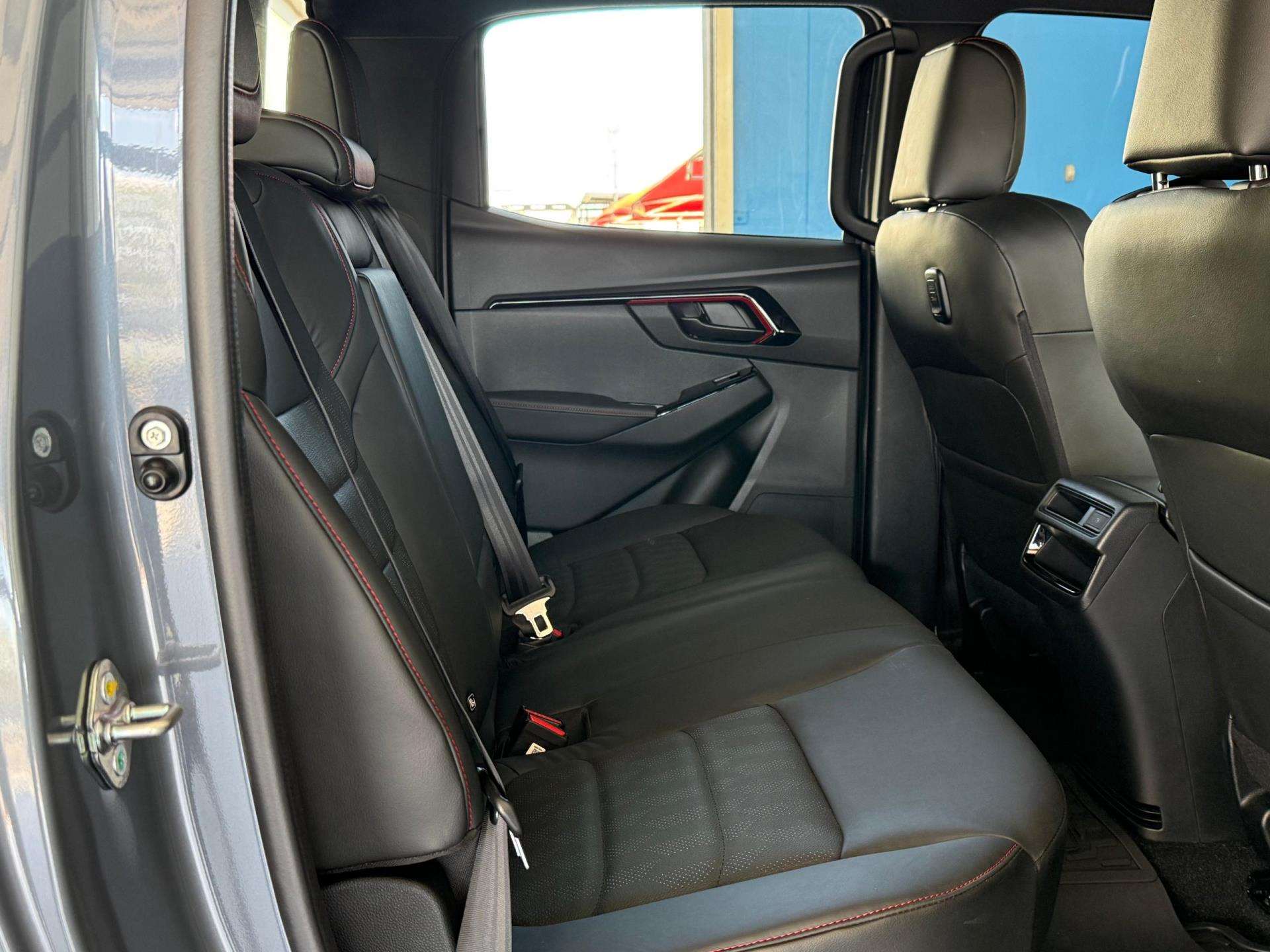 2026 Isuzu D-max image 14