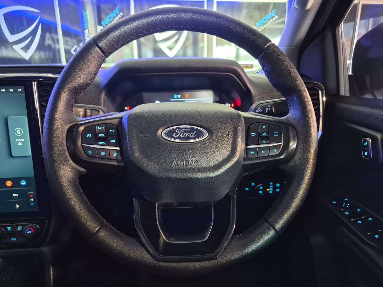 2024 Ford Everest image 8