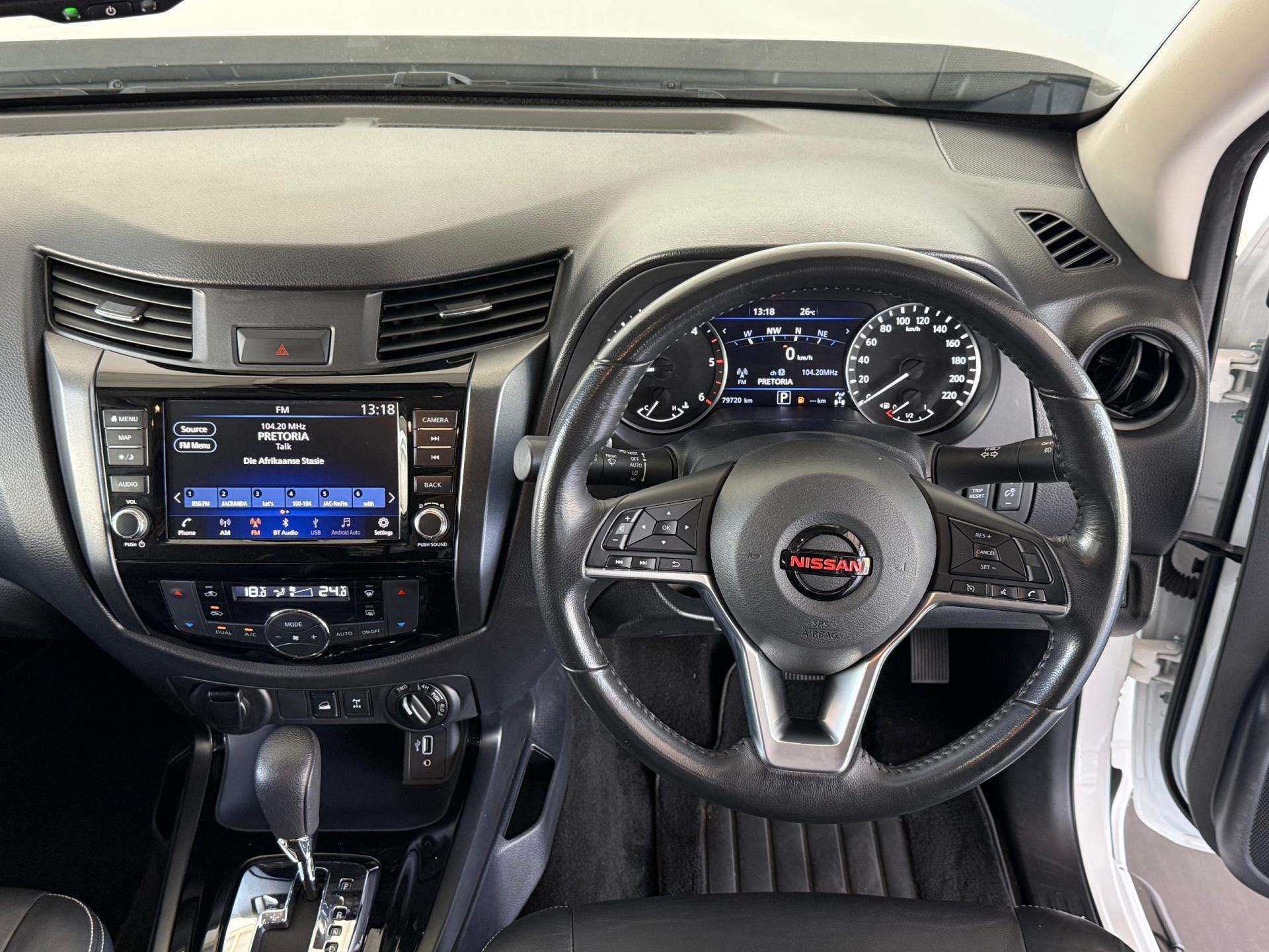 2023 Nissan Navara image 11