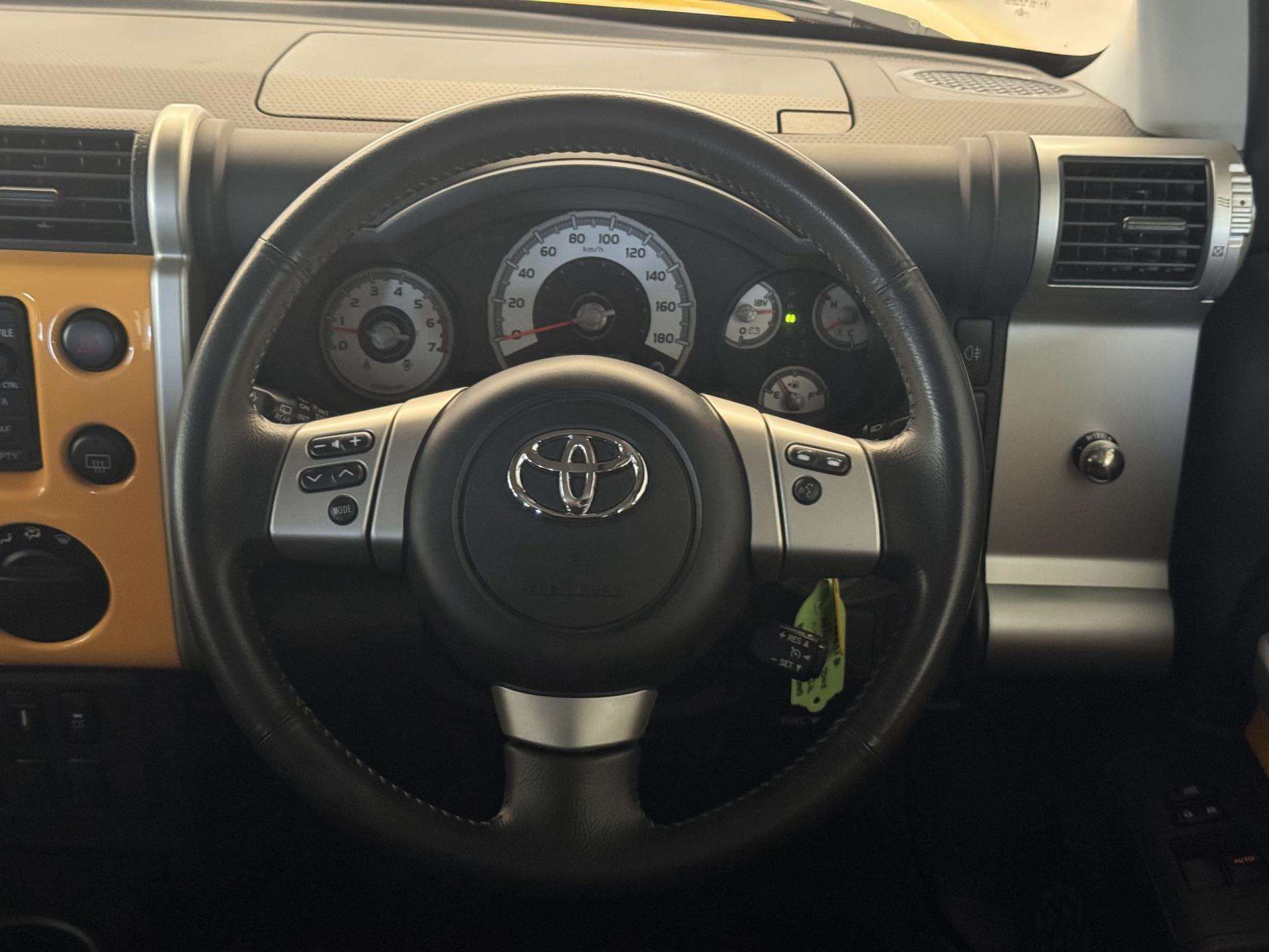 2022 Toyota Land Cruiser image 15