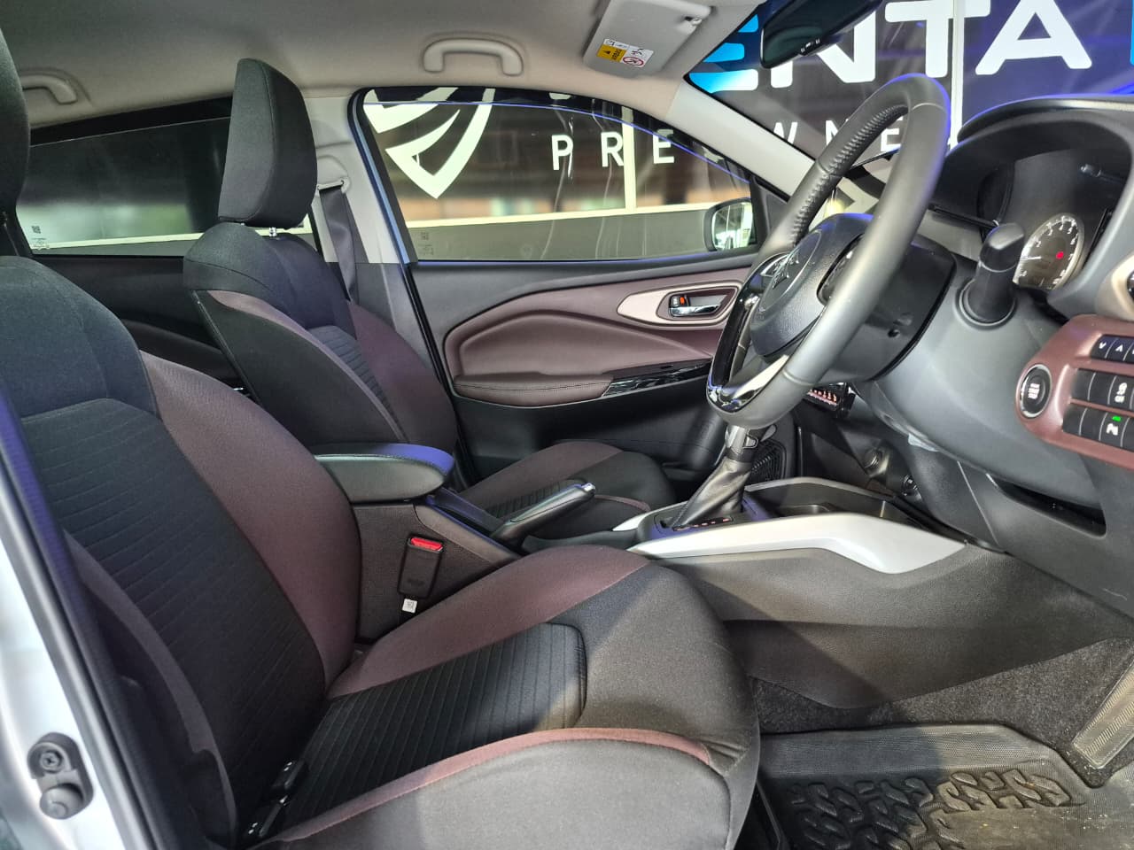2025 Suzuki Fronx image 13