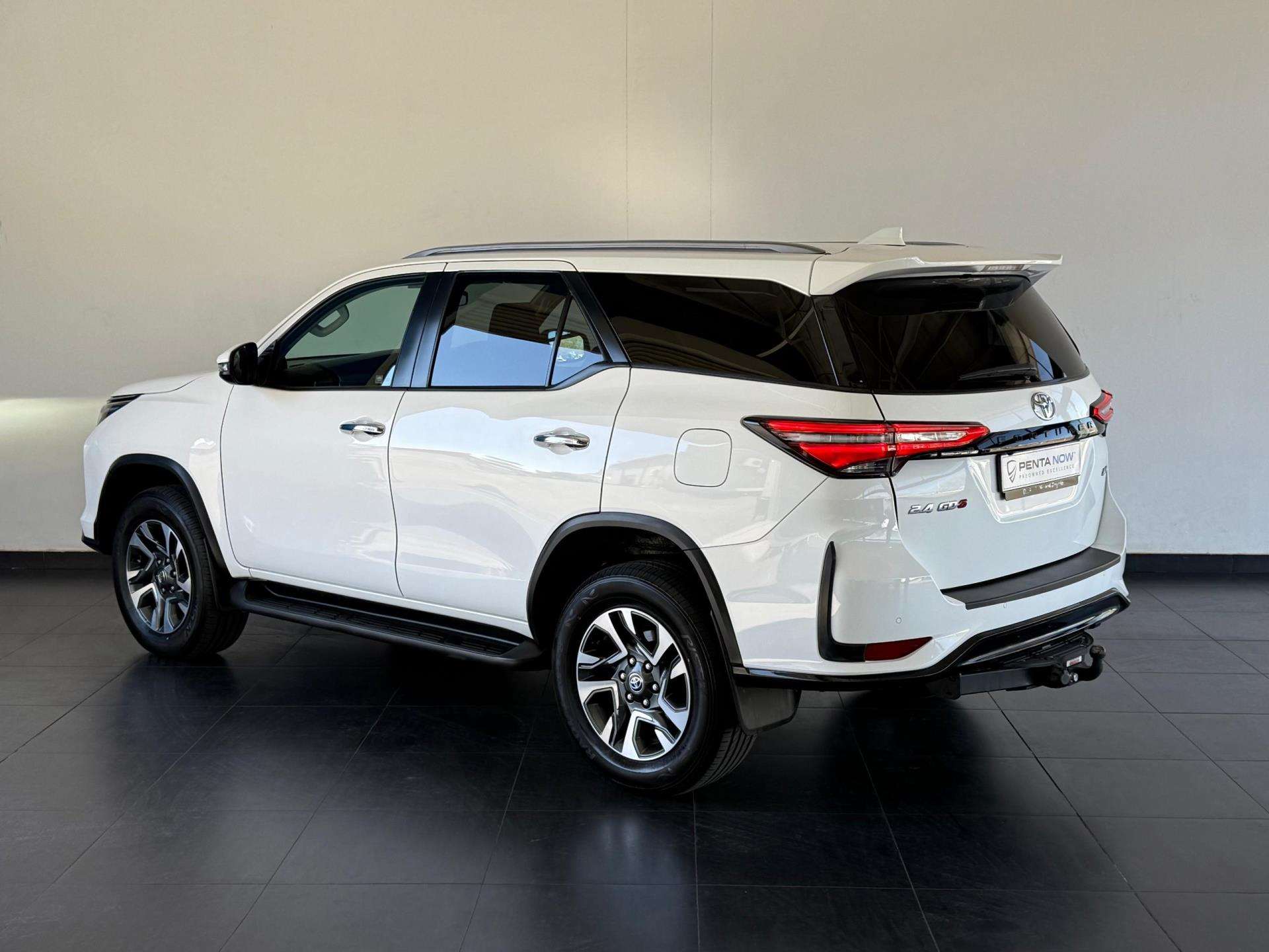 2023 Toyota Fortuner image 8