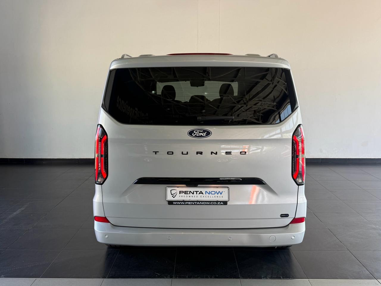 2026 Ford Tourneo image 7