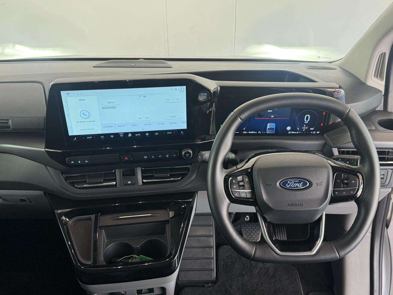 2026 Ford Tourneo image 11