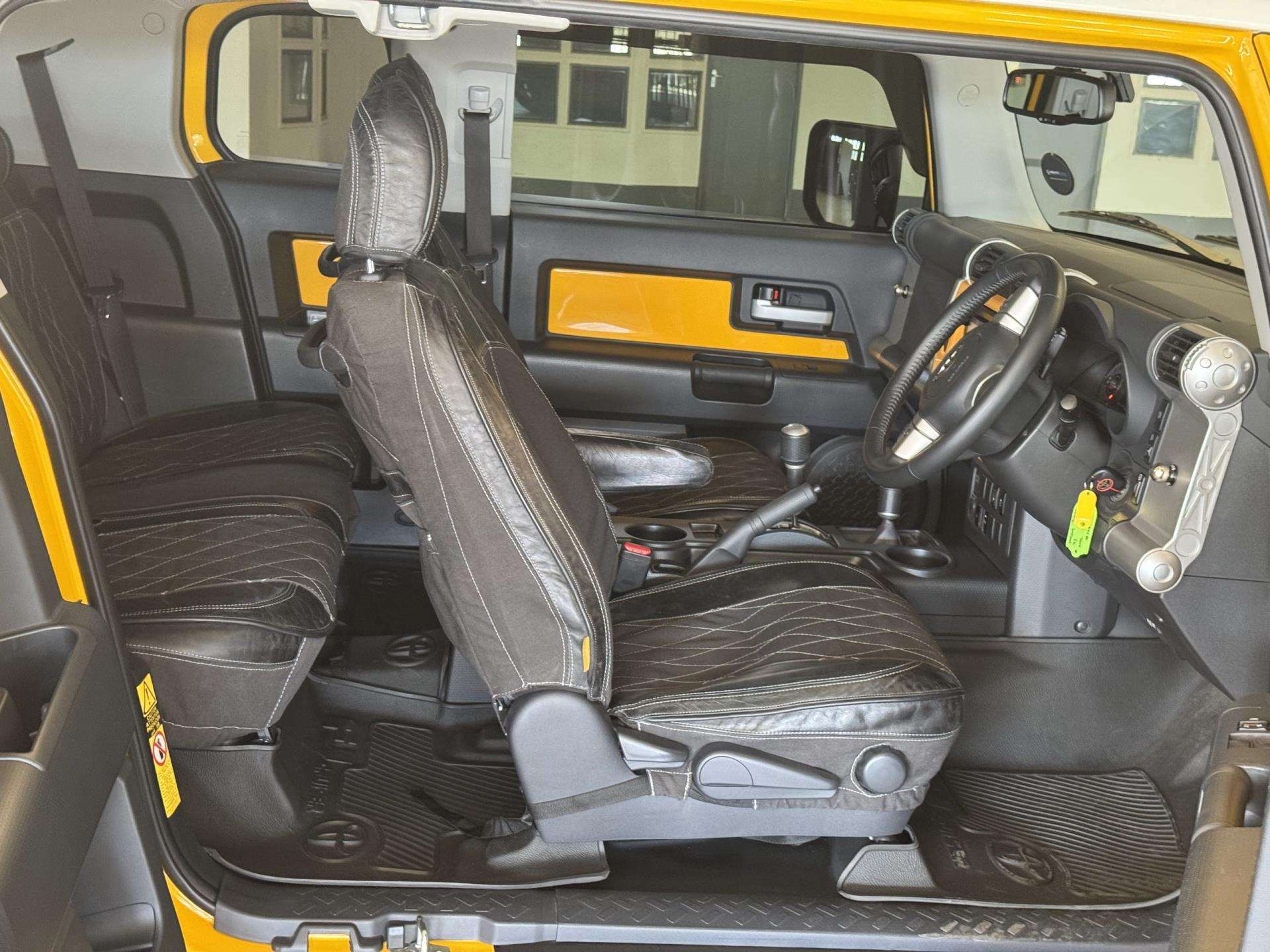 2022 Toyota Land Cruiser image 11