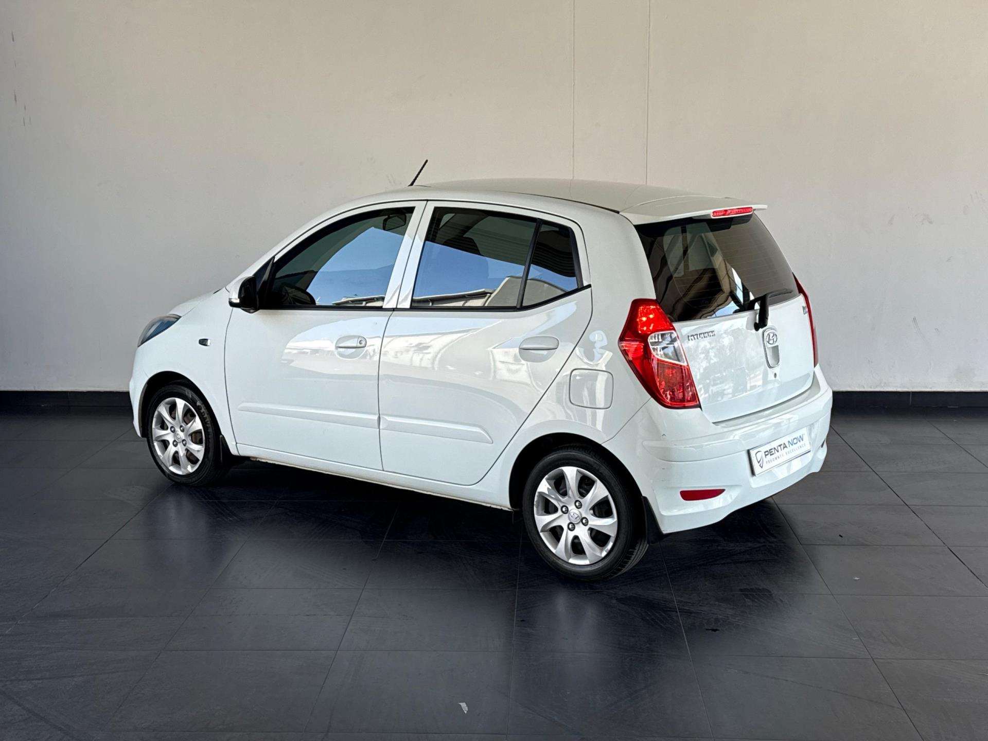 2012 Hyundai I10 image 8