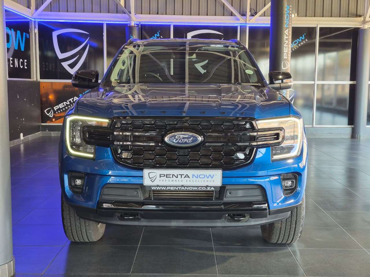 2024 Ford Everest image 2