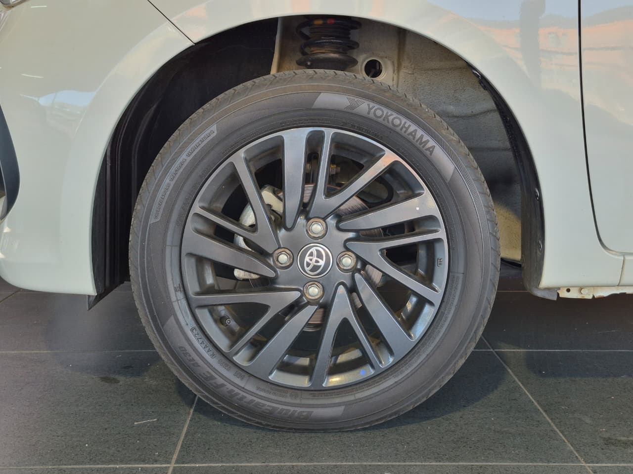 2024 Toyota Vitz image 11