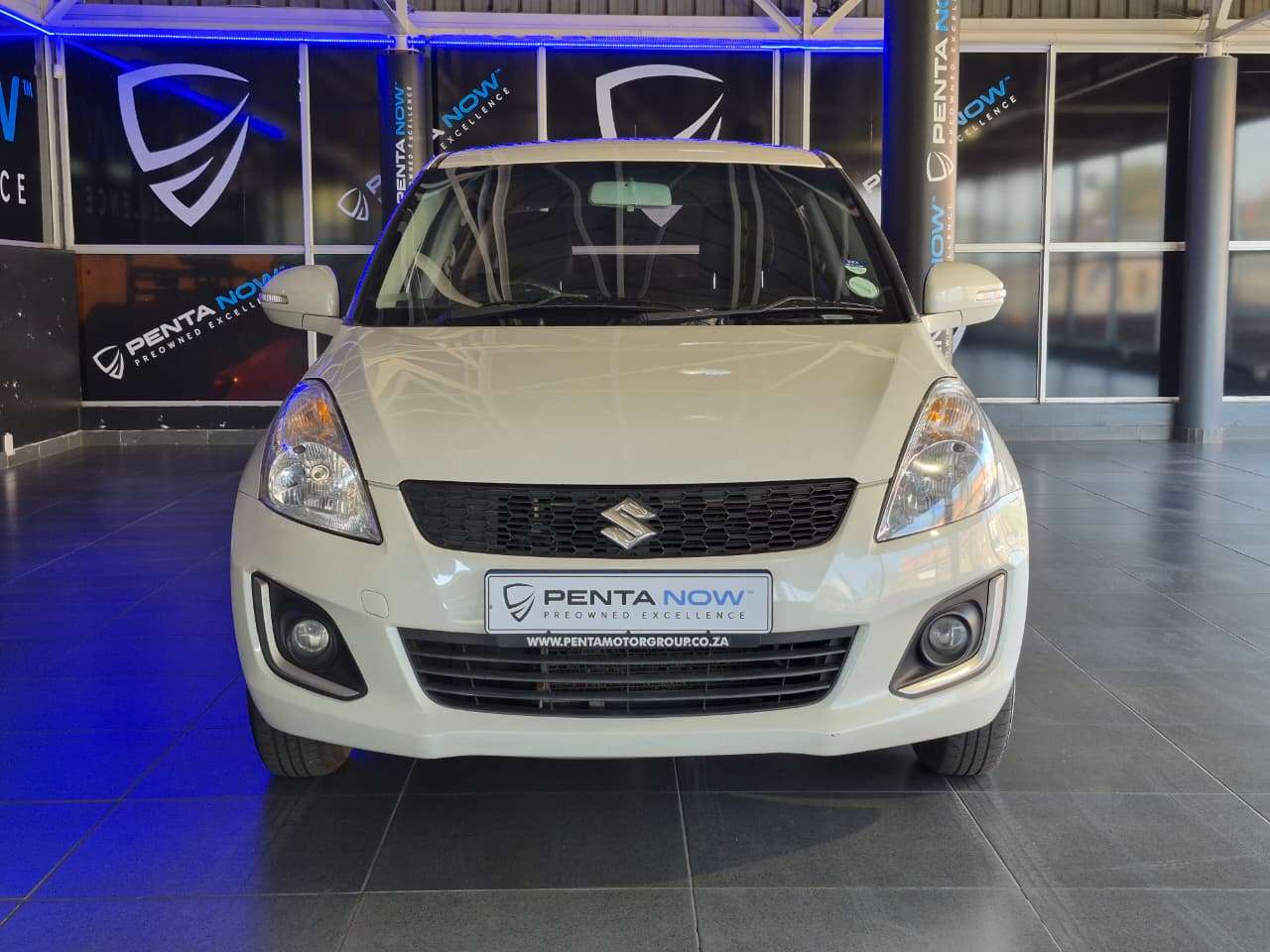 2018 Suzuki Swift image 2