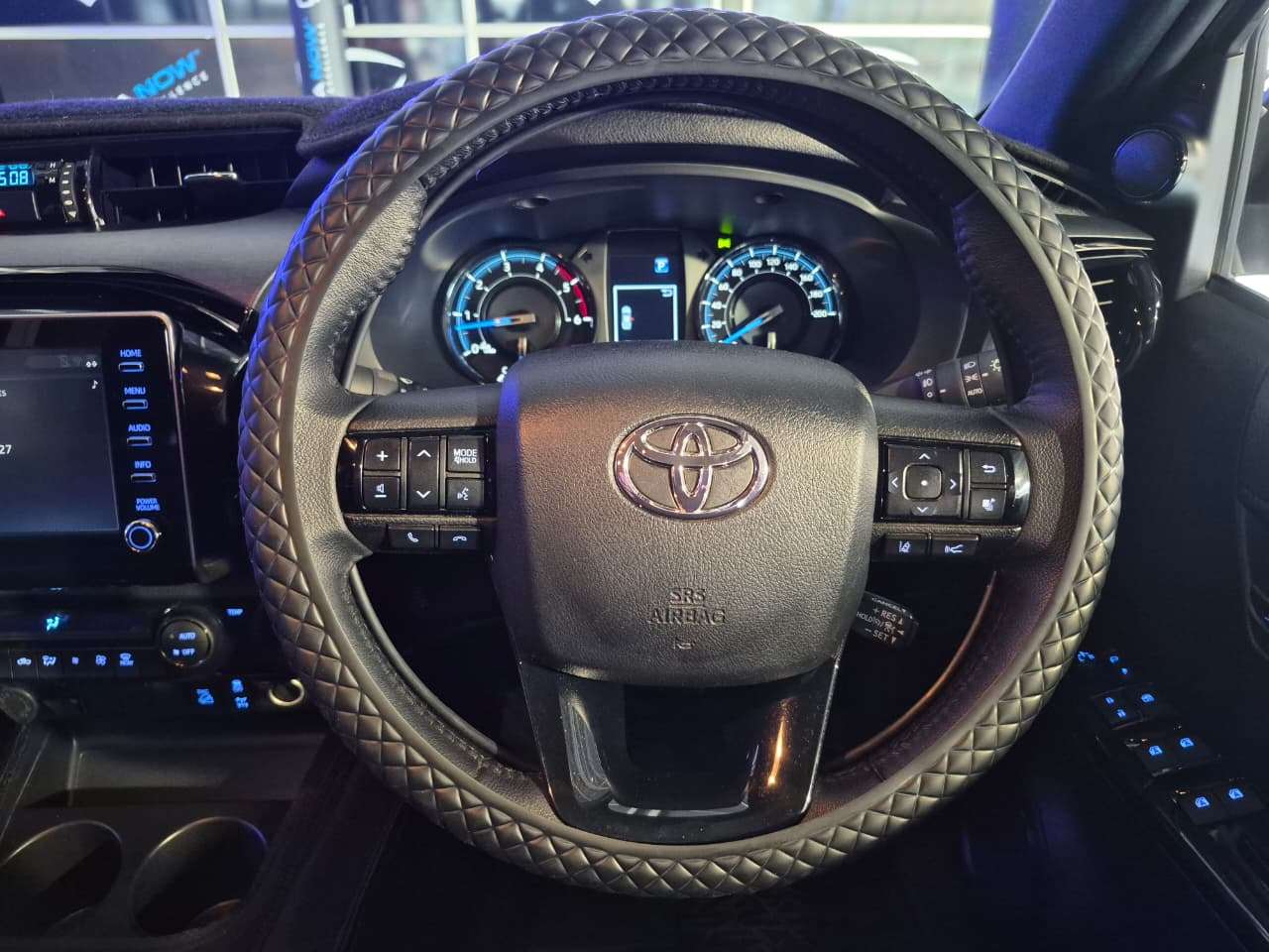 2024 Toyota Hilux 2016 On image 8