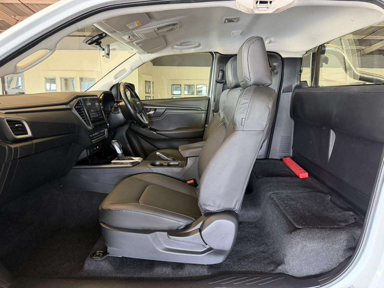 2024 Isuzu D-max image 11